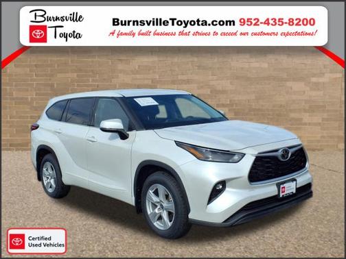 2022 Toyota Highlander LE