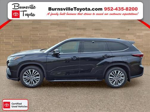 2024 Toyota Highlander Platinum