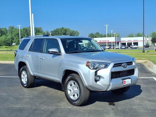 2024 Toyota 4Runner SR5