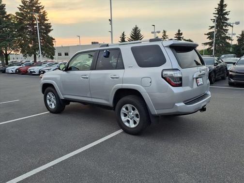 2024 Toyota 4Runner SR5