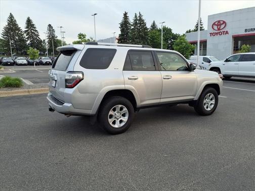 2024 Toyota 4Runner SR5