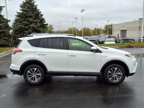 2018 Toyota RAV4 Hybrid LE
