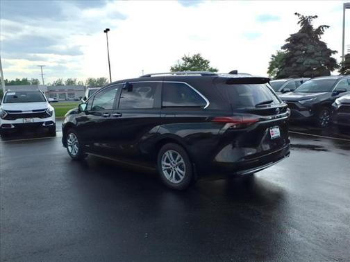 2021 Toyota Sienna