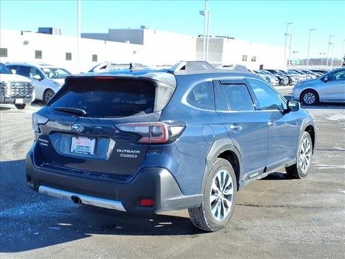 2023 Subaru Outback Touring