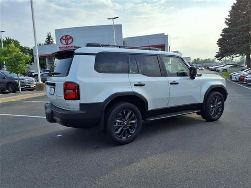 2025 Toyota Land Cruiser