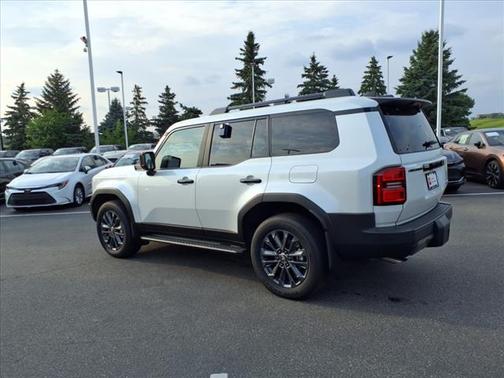 2025 Toyota Land Cruiser