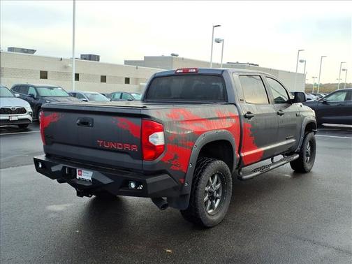 2017 Toyota Tundra SR5