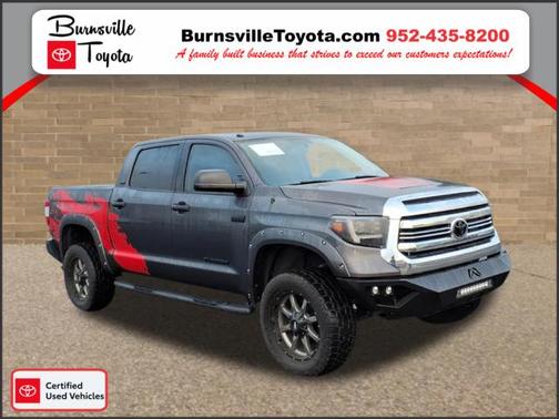 2017 Toyota Tundra SR5