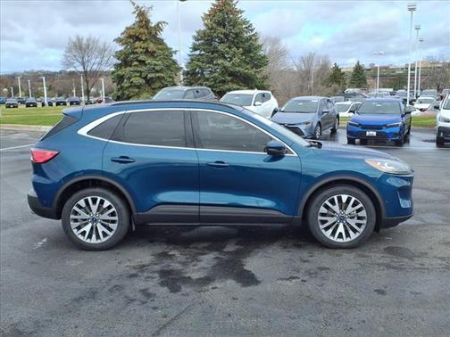 2020 Ford Escape Titanium Hybrid