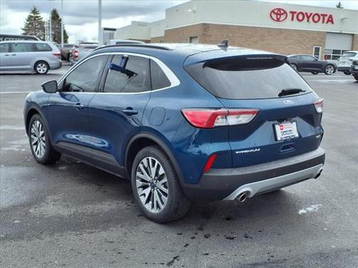 2020 Ford Escape Titanium Hybrid
