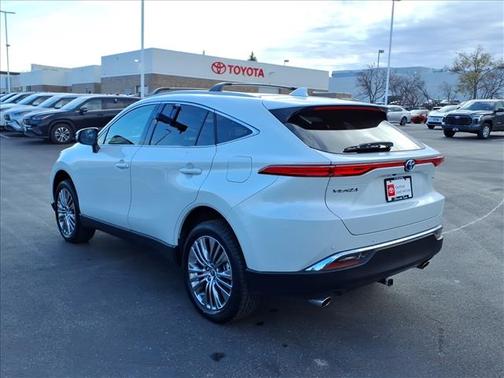 2024 Toyota Venza XLE