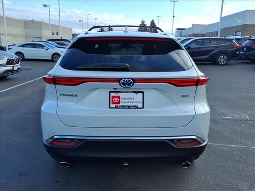 2024 Toyota Venza XLE
