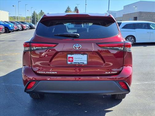 2022 Toyota Highlander XLE
