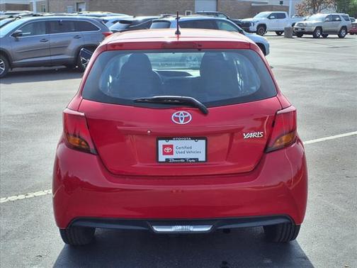 2015 Toyota Yaris L