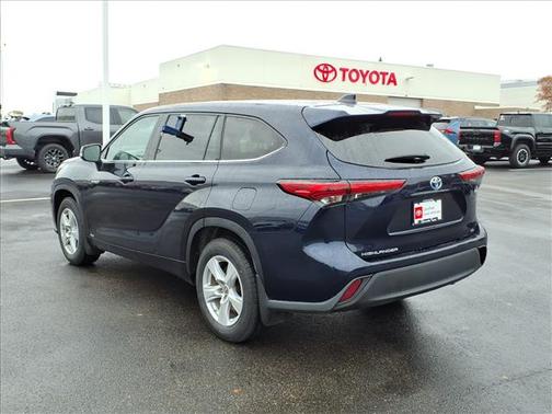 2021 Toyota Highlander Hybrid LE