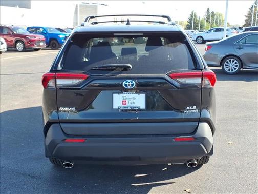 2023 Toyota RAV4 Hybrid XLE