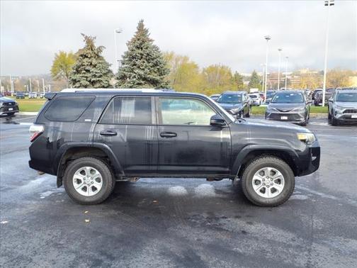 2017 Toyota 4Runner SR5