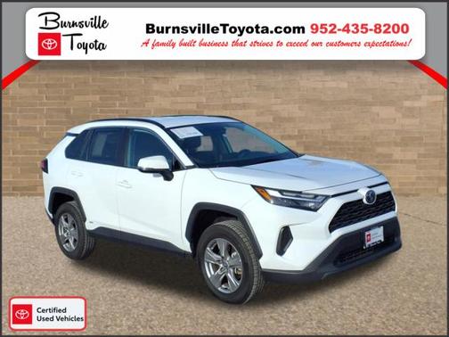 2022 Toyota RAV4 Hybrid XLE