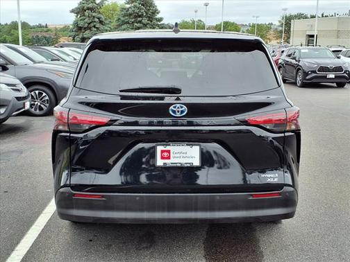 2021 Toyota Sienna XLE