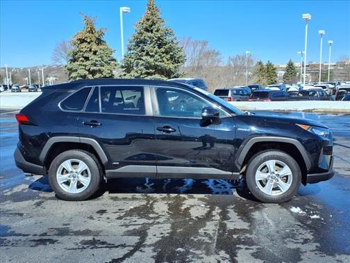 2021 Toyota RAV4 Hybrid LE