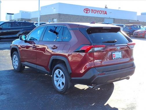 2024 Toyota RAV4 LE
