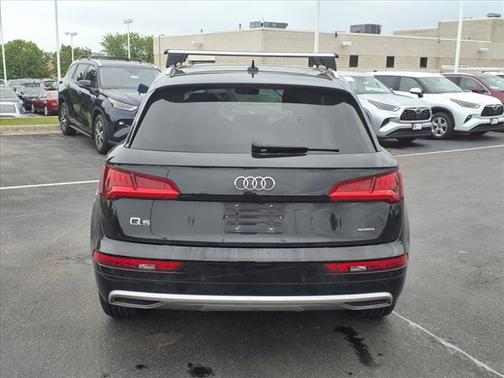2019 Audi Q5 2.0T Premium Plus