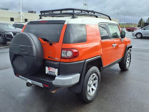 2014 Toyota FJ Cruiser Base