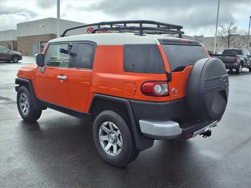2014 Toyota FJ Cruiser Base