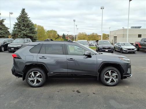 2023 Toyota RAV4 Prime SE