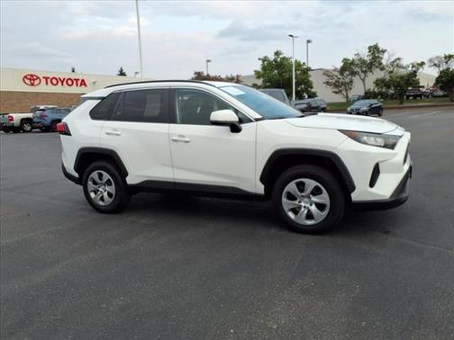 2021 Toyota RAV4 LE