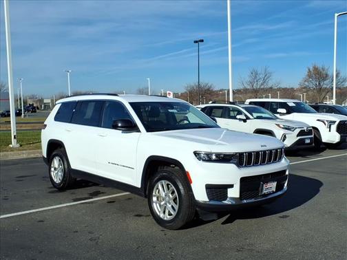 2022 Jeep Grand Cherokee L Laredo
