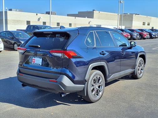 2025 Toyota RAV4 Hybrid XLE Premium
