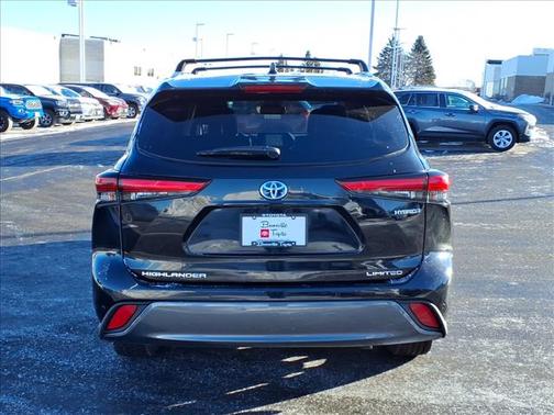 2022 Toyota Highlander Hybrid Limited