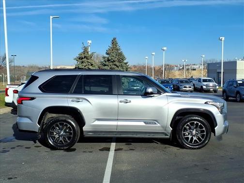 2025 Toyota Sequoia Platinum