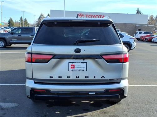 2025 Toyota Sequoia Platinum
