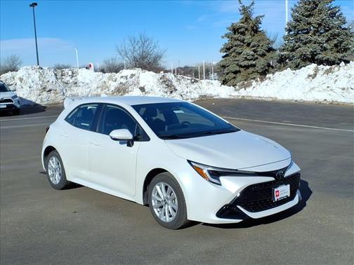 2025 Toyota Corolla Hatchback SE