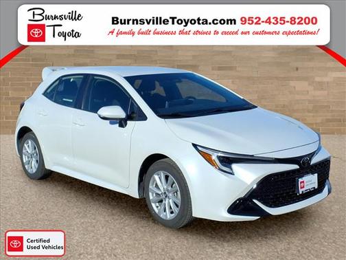 2025 Toyota Corolla Hatchback SE