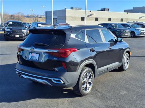 2021 Kia Seltos EX