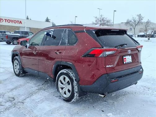2019 Toyota RAV4 LE