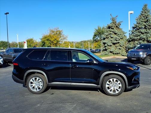 2025 Toyota Grand Highlander LIMITED