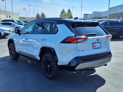 2023 Toyota RAV4 Hybrid XSE