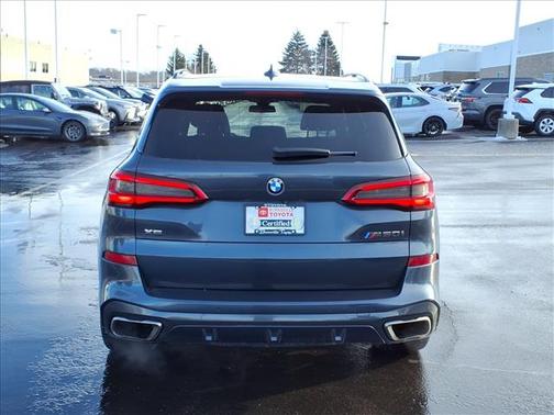 2020 BMW X5 M50i