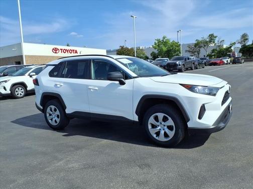 2021 Toyota RAV4 LE