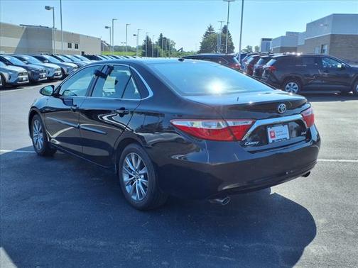 2016 Toyota Camry XLE