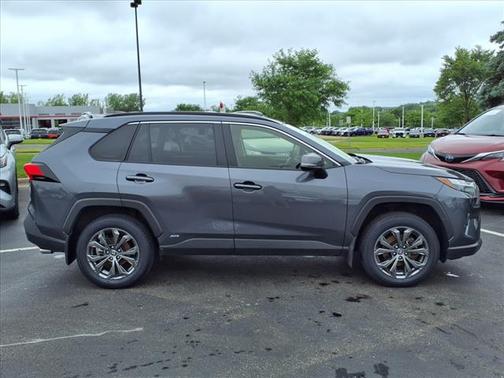2024 Toyota RAV4 Hybrid XLE Premium