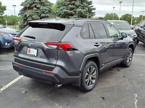 2024 Toyota RAV4 Hybrid XLE Premium