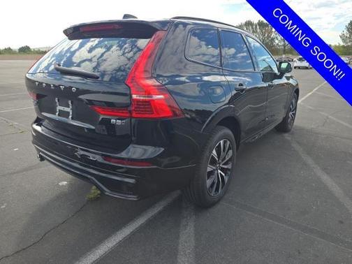 2025 Volvo XC60 B5 Core