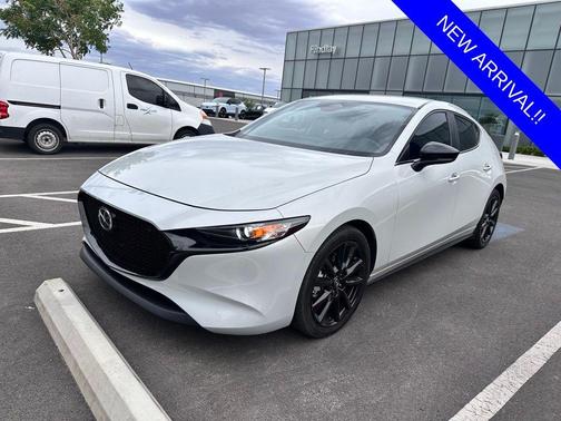 Ceramic Metallic 2025 Mazda Mazda3 FWD w/Select Package