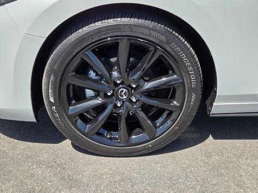 Ceramic Metallic 2025 Mazda Mazda3 FWD w/Select Package