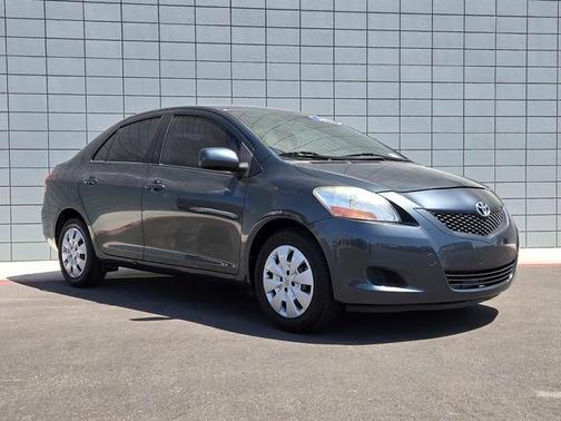2011 Toyota Yaris Base
